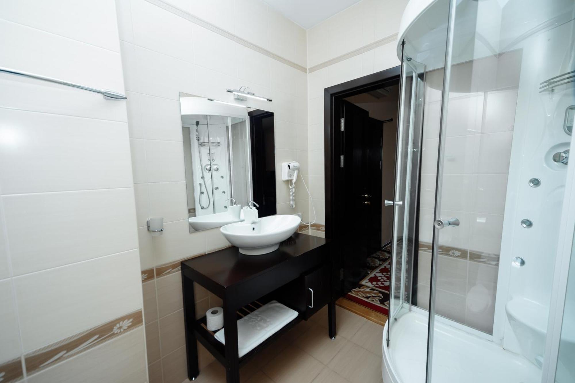 Hotel Royal Florence 키시나우 외부 사진